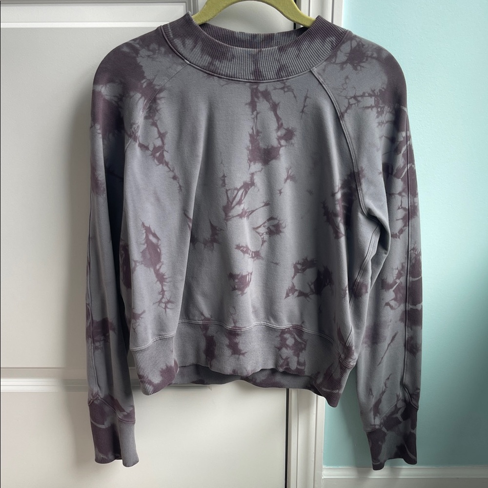 Lululemon Tie Dye Crew Sweatshirt